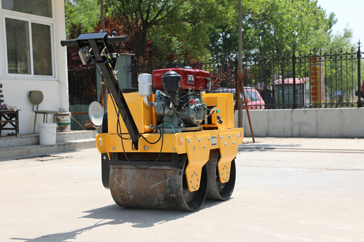 為什么小型壓路機(jī)會(huì)漏油？該如何解決？