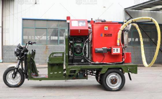 瀝青灌縫機(jī)購買前，細(xì)節(jié)要了解